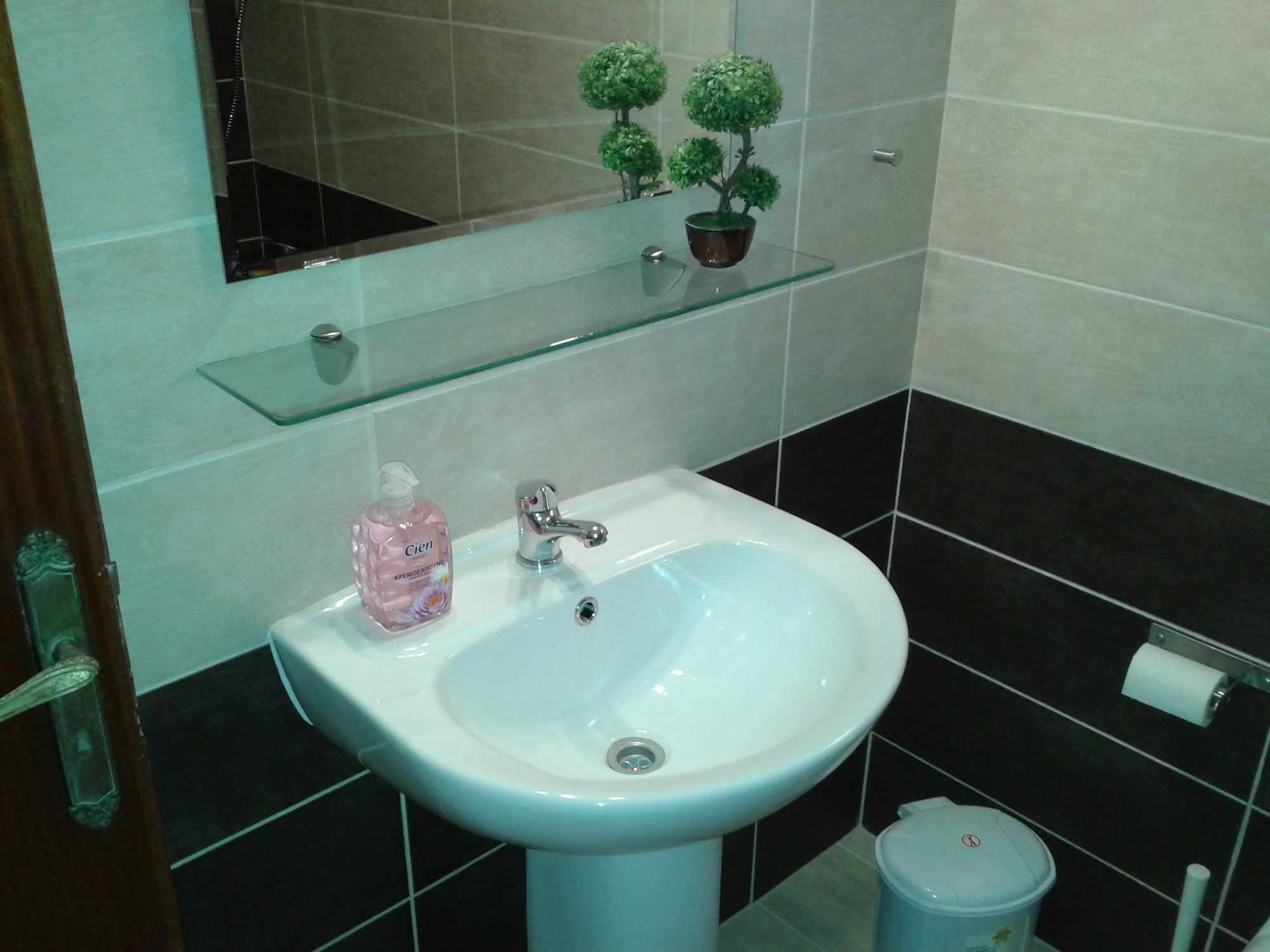 Elenapa Holiday Apartments Agia Napa Buitenkant foto